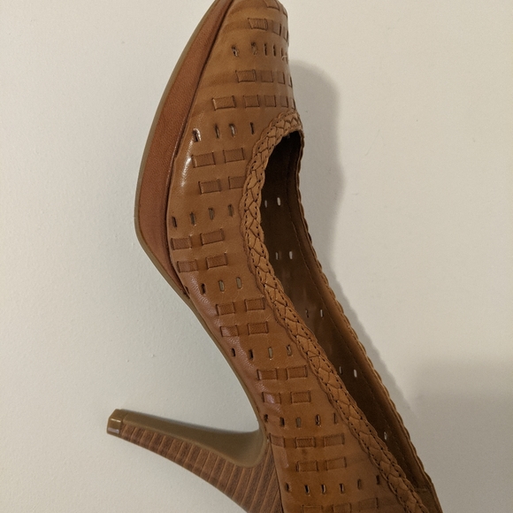 NWOB Andrew Geller "Girly" pumps sz 7 - Picture 5 of 5